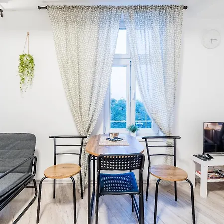 Mostowa 13 Apartman *