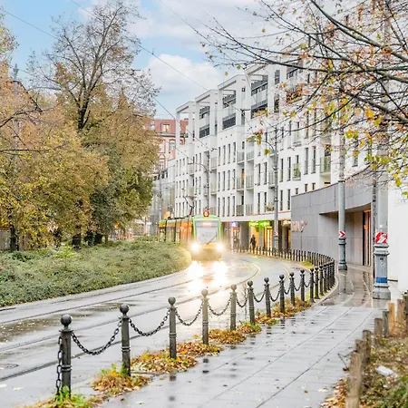 - Mostowa 13 - Wlasny Parking Dodatkowo Platny 30 Zl Za Dzien, Wymagana Wczesniejsza Rezerwacja Parkingu * Πόζναν