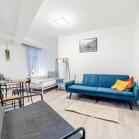 Mostowa 13 * بوزنان