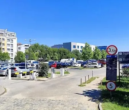 - Mostowa 13 Апартаменты
