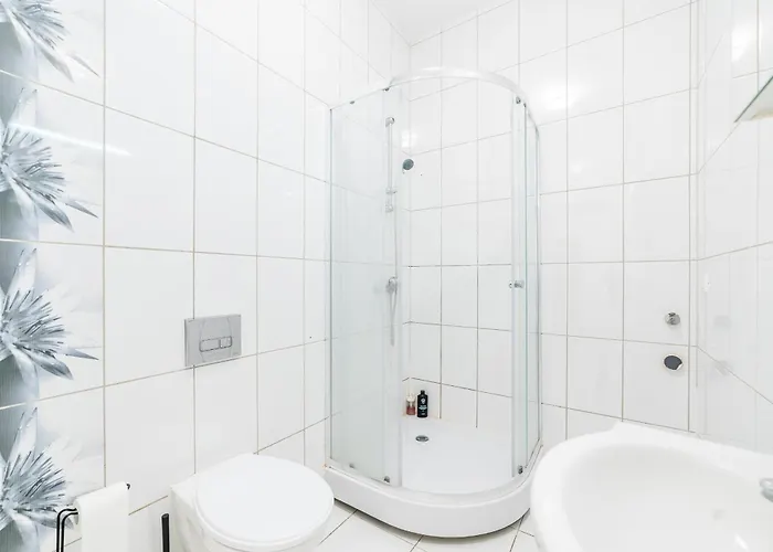 Apartment Mostowa 13 *